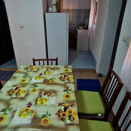 Pensiunea Casa Andreea Novaci-Străini Exteriér fotografie